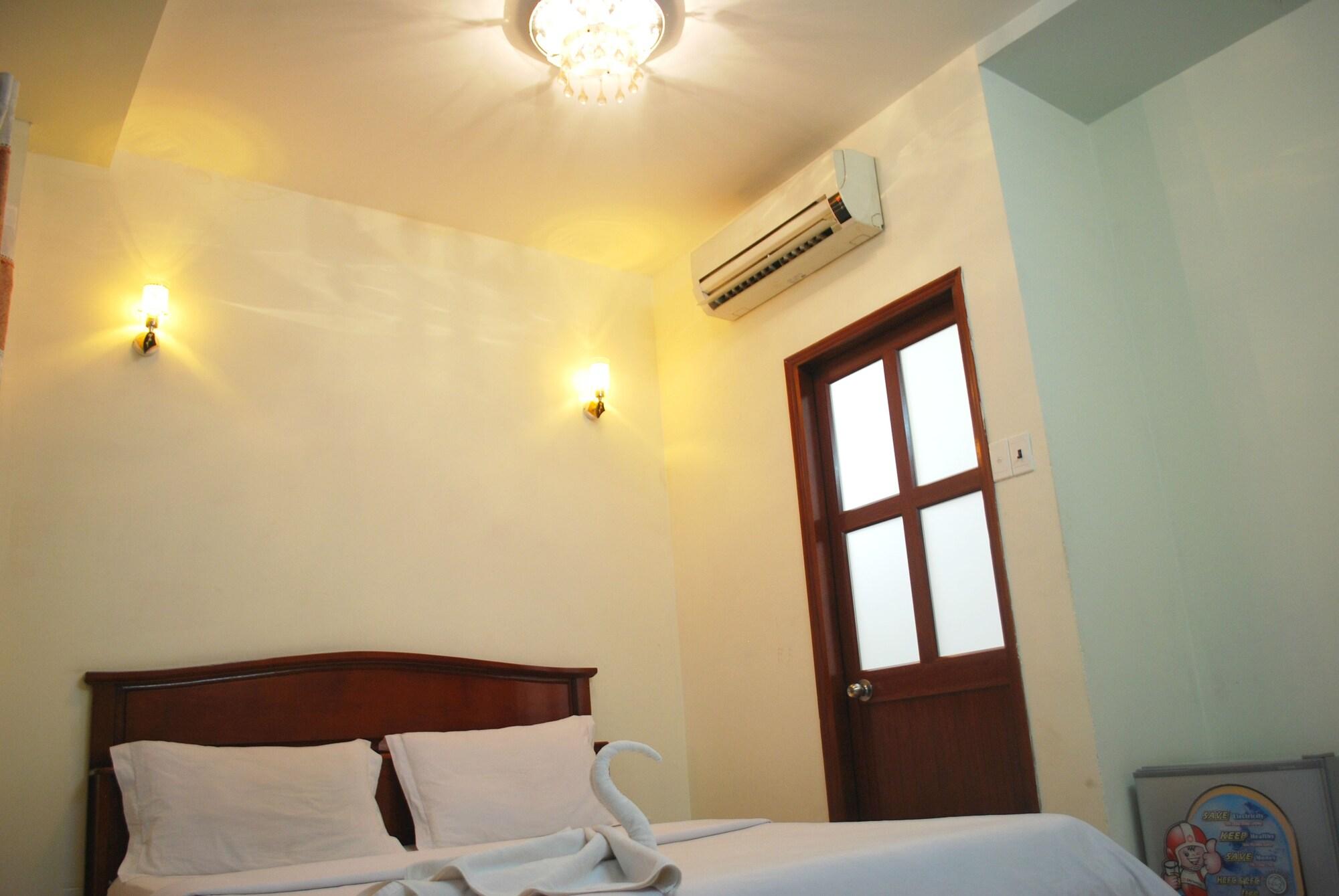 Mai Phuong Thao Hotel Хошимин Экстерьер фото