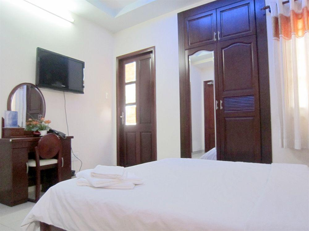 Mai Phuong Thao Hotel Хошимин Экстерьер фото