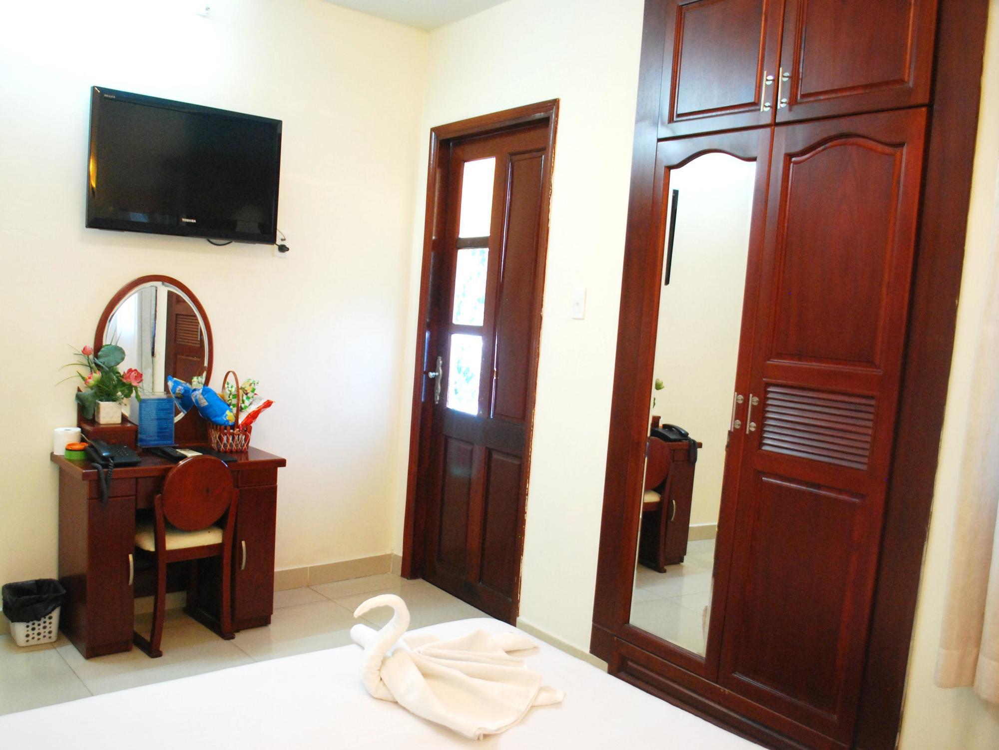 Mai Phuong Thao Hotel Хошимин Экстерьер фото